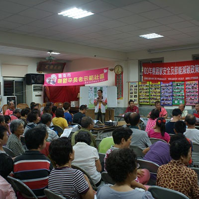 大亞志工隊到七甲里 用電安全宣導獲得滿堂彩